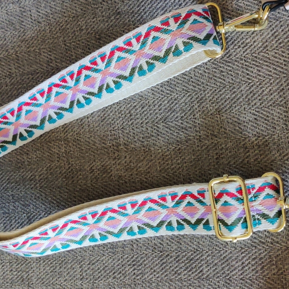 *Final Price* NWT Madden Girl Crossbody Bag with Double Straps - Picture 4 of 9